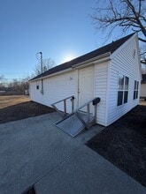 Building Photo - 614 1/2 Broad St