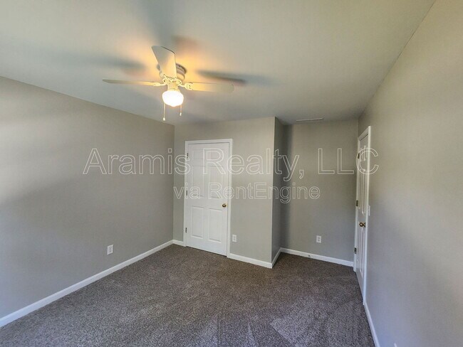 Building Photo - 1110 Cruce Lake Ct