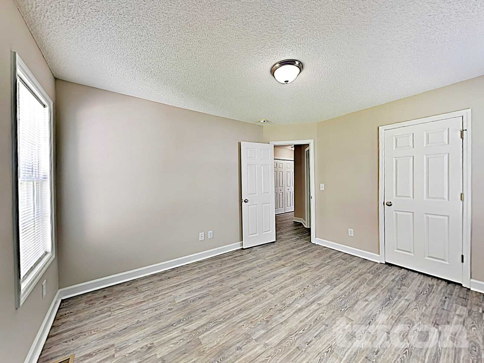 Building Photo - 35 Winesap Ln