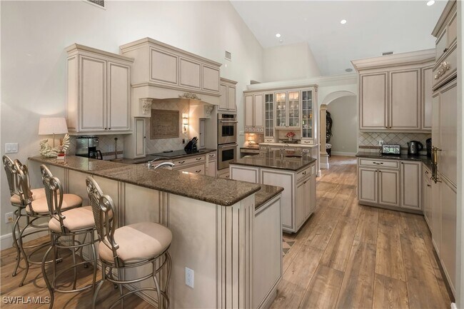 Building Photo - 649 Bow Line Dr