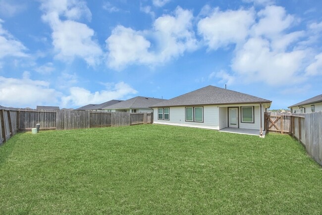 Building Photo - 8614 Shumard Oak Dr