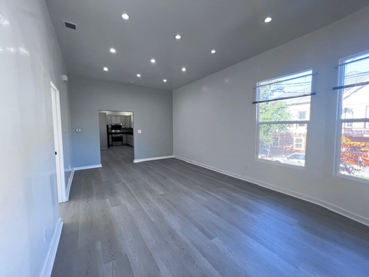 Building Photo - 1039 Peralta St