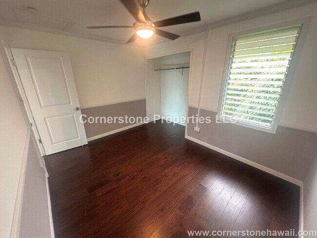 Building Photo - 805 Alewa Dr