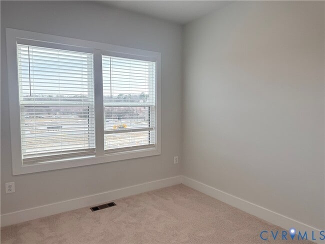 Building Photo - 9440 Alquist St