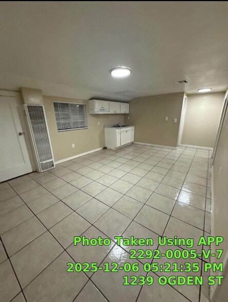 Building Photo - 1239 Ogden St