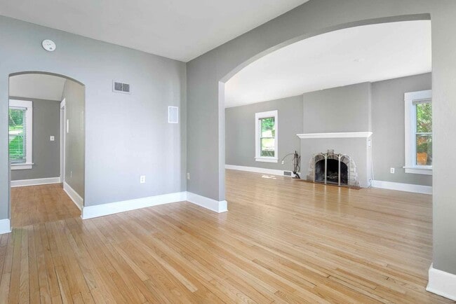 Building Photo - Lake Mendota Retreat: 3BR Home w/ 60’ Pier...