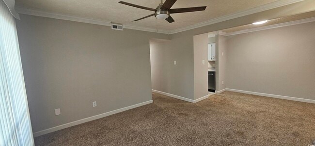 Building Photo - 615 Carter Ln