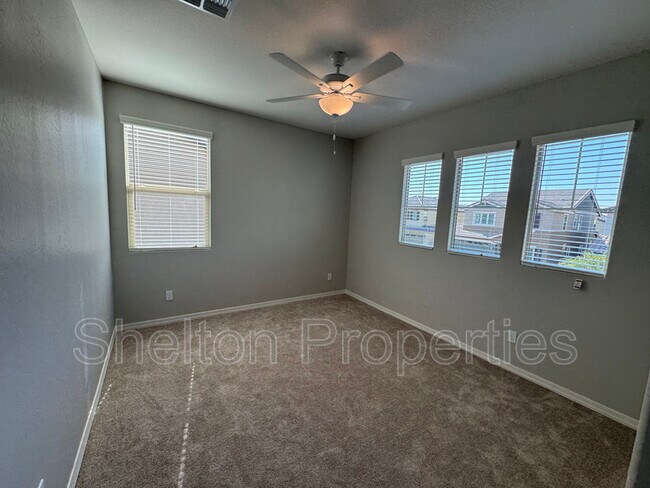 Building Photo - 16256 W Mariposa Grande
