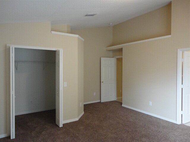 Building Photo - 6765 Waterton Dr