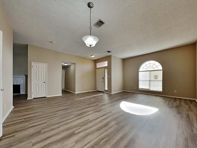 Building Photo - 2737 Preston Creek