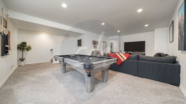 Building Photo - Beautiful Rancher in Cumbre Vista