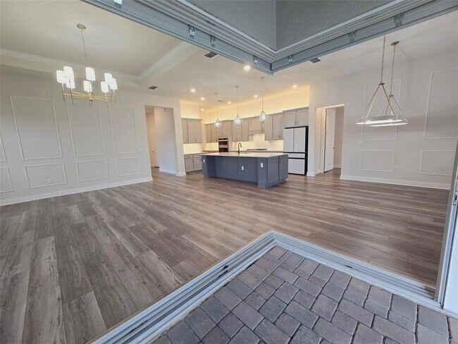 Building Photo - 6349 Mossy Oak Rd