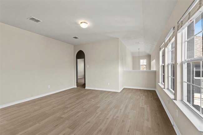 Building Photo - 2008 Spotted Ct