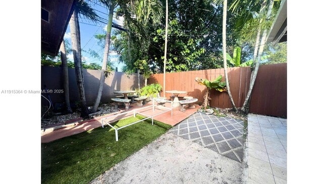 Building Photo - 6481 SW 39th Terrace