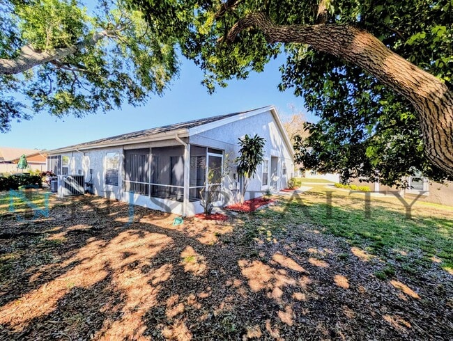 Building Photo - 2/2/1 1200sf Villa with Community Clubhouse & Pool... TRASH, LAWNCARE & BASIC CABLE INCLUDED!