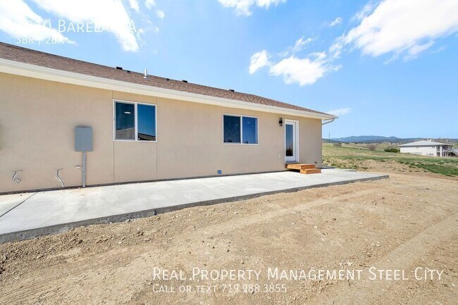 Building Photo - 4010 Barela-A