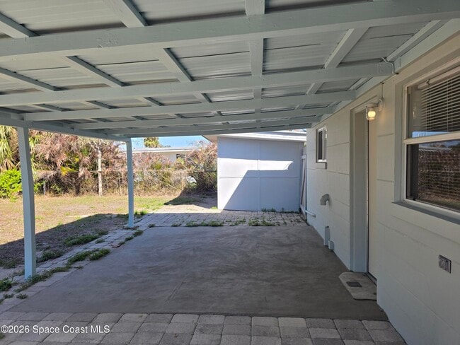 Building Photo - 514 Hickory St