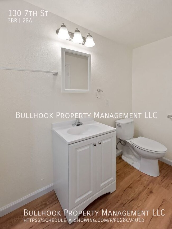 Building Photo - Move in Special - $300 off first FULL mont...