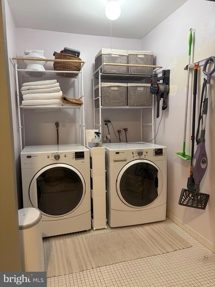 Building Photo - 769 N Ringgold St