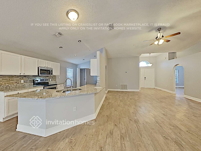Building Photo - 2104 Derringer Ct