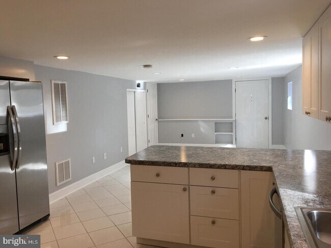 Building Photo - 132 Paoli Pike