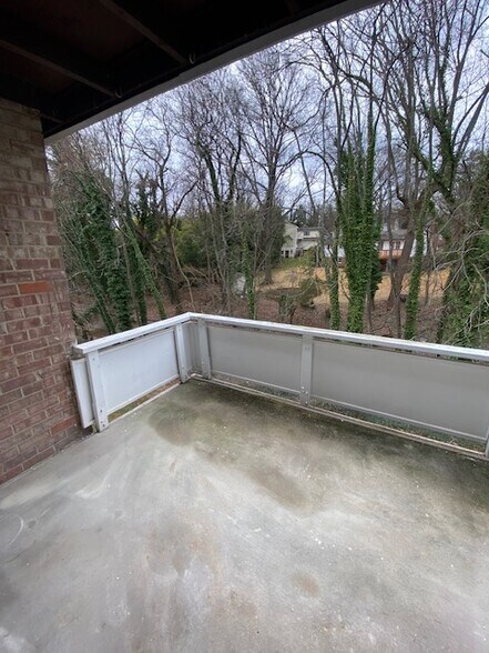 Building Photo - 567 Wilson Bridge Dr