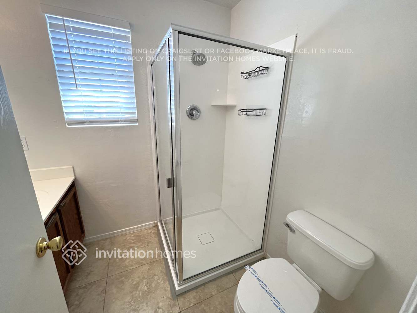 Building Photo - 12112 W Dahlia Dr