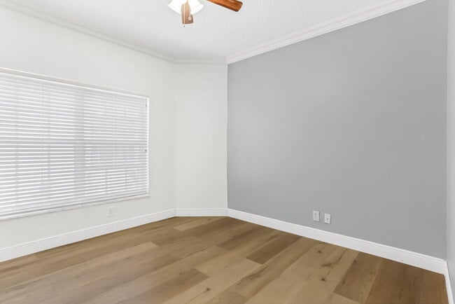 Building Photo - 7607 Colony Lake Dr