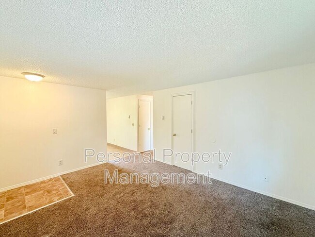 Primary Photo - 7420 NE Hazel Dell Ave