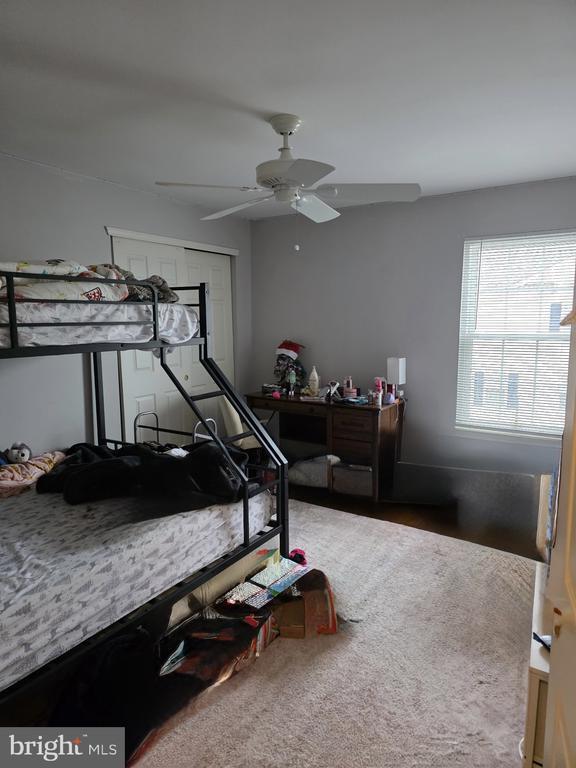 Building Photo - 6007 Riverfront Dr