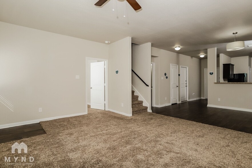 Building Photo - 6030 Southern Vis