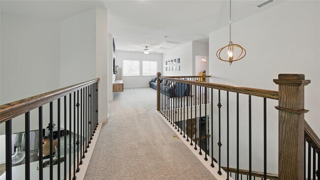 Building Photo - 2807 Kingly Pne Trl