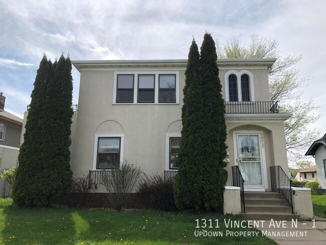 Primary Photo - 1311 N Vincent Ave