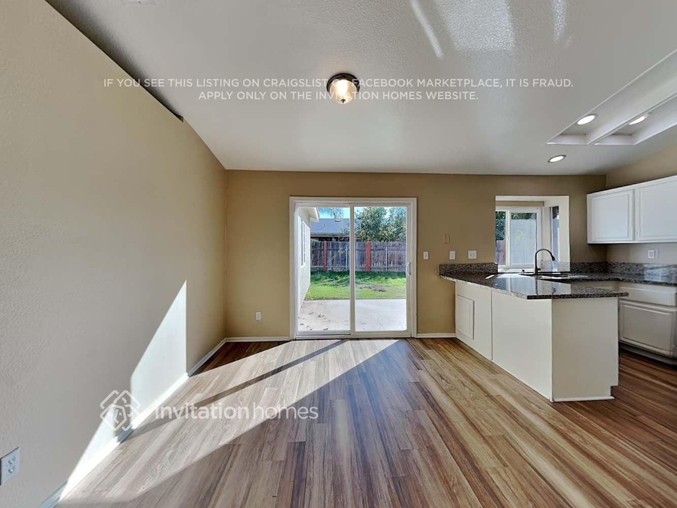 Building Photo - 1474 Marymount St