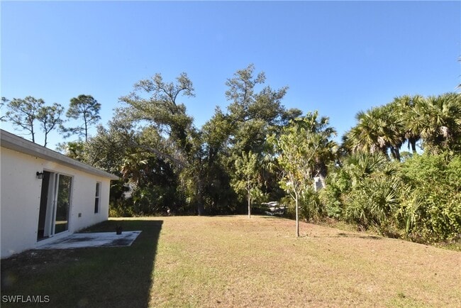 Building Photo - 4970 Ageman Ave