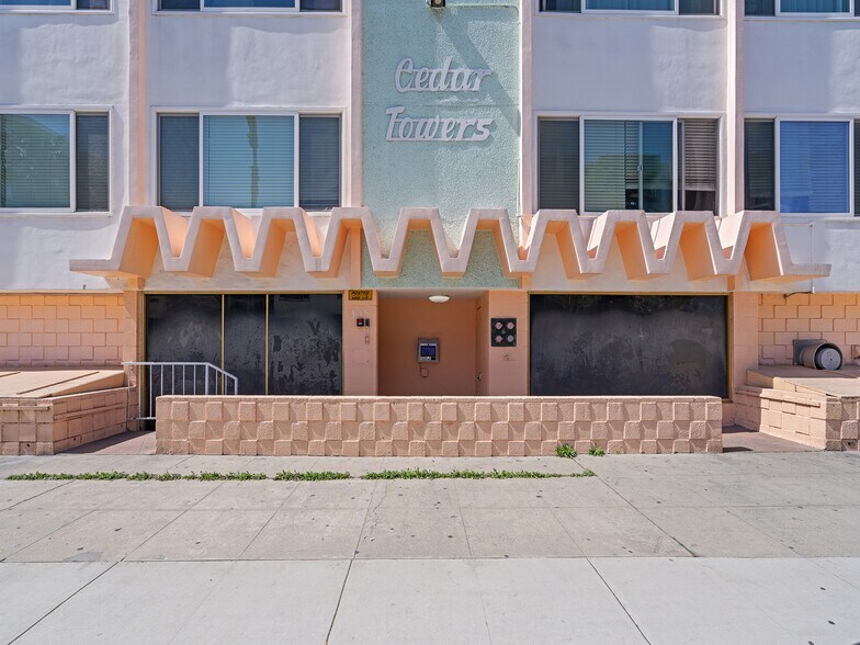 Building Photo - 335 Cedar Ave