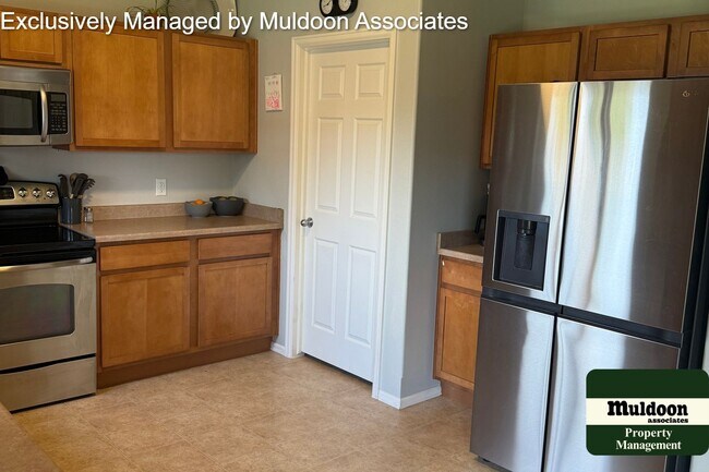 Building Photo - Coming Soon! Great 2 story 4 bed 2.5 bath ...