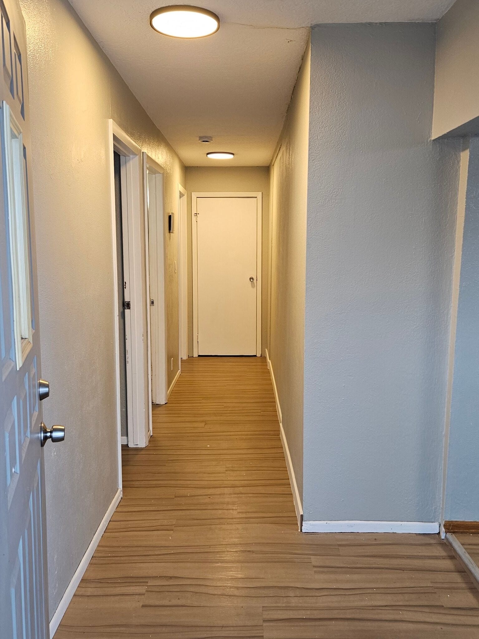 Building Photo - 724 Troy Ave