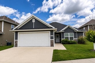 Building Photo - 2809 Amberwood court