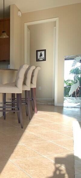 Building Photo - 8997 Cambria Cir