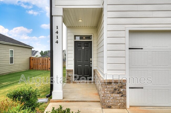 Building Photo - 1414 Deer Hollow Run