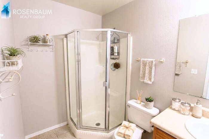 Building Photo - 8281 W Sandy Ln