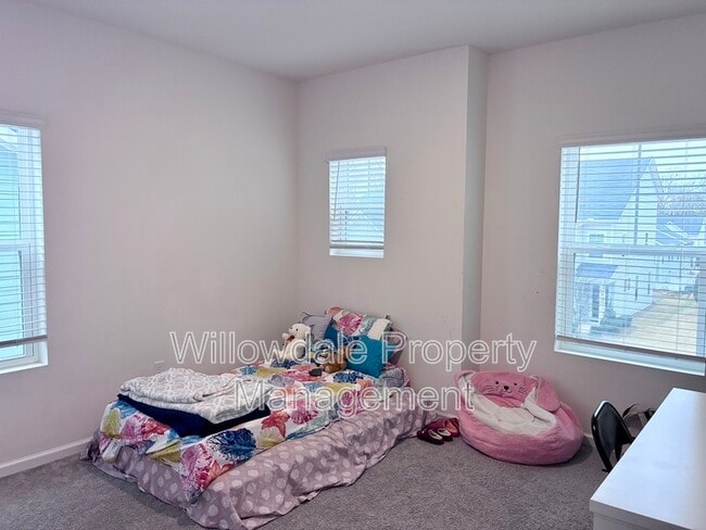 Building Photo - 1405 Chipping Dr