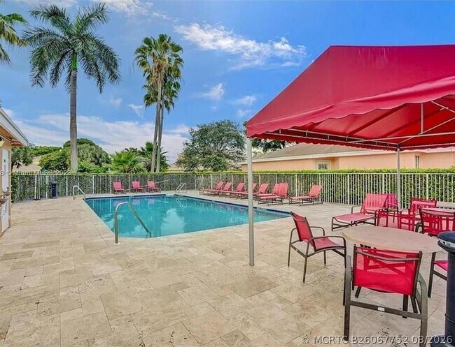 Building Photo - 4151 Eastridge Cir