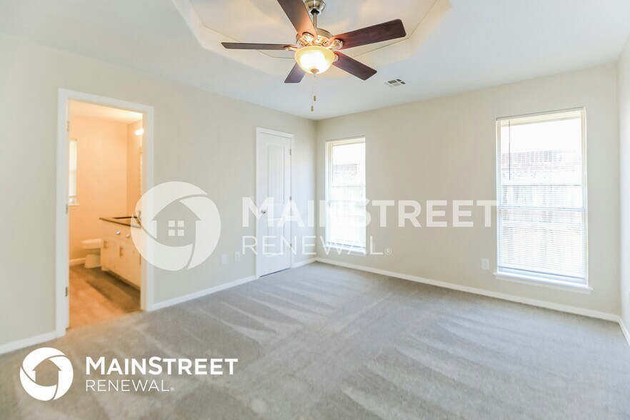 Building Photo - 13108 Mapleleaf Dr