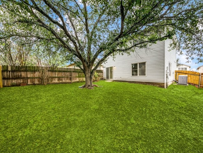 Building Photo - 6722 Badger Pass Dr