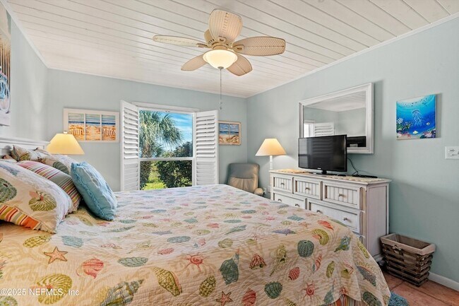 Building Photo - 6300 Jimmy Buffett Mem Hwy
