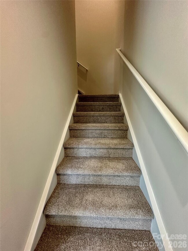 Building Photo - 8038 Sinnet Pl