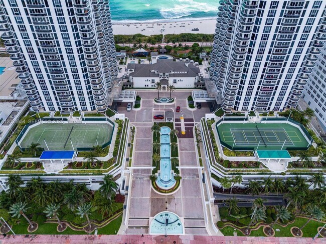 Building Photo - 4779 Collins Ave