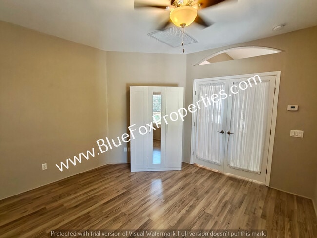 Building Photo - 12628 N Running Coyote Dr